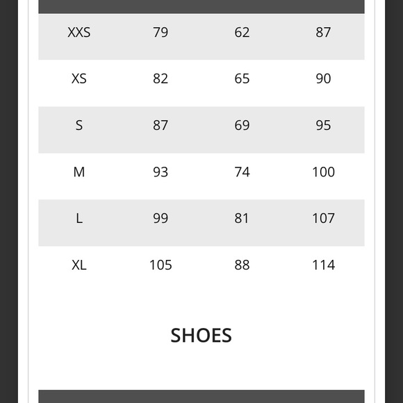 NWT GUESS ECO satin Emma cropped top size XL adjustable straps V neck cemento - Picture 10 of 13